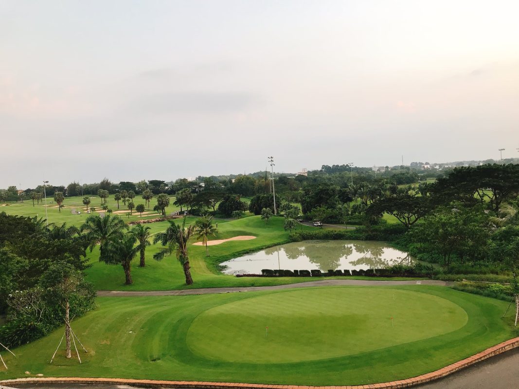 Sân golf Phú Mỹ Twin Doves, bảng giá và review mới Sân golf Phú Mỹ Twin Doves, bảng giá và review mới