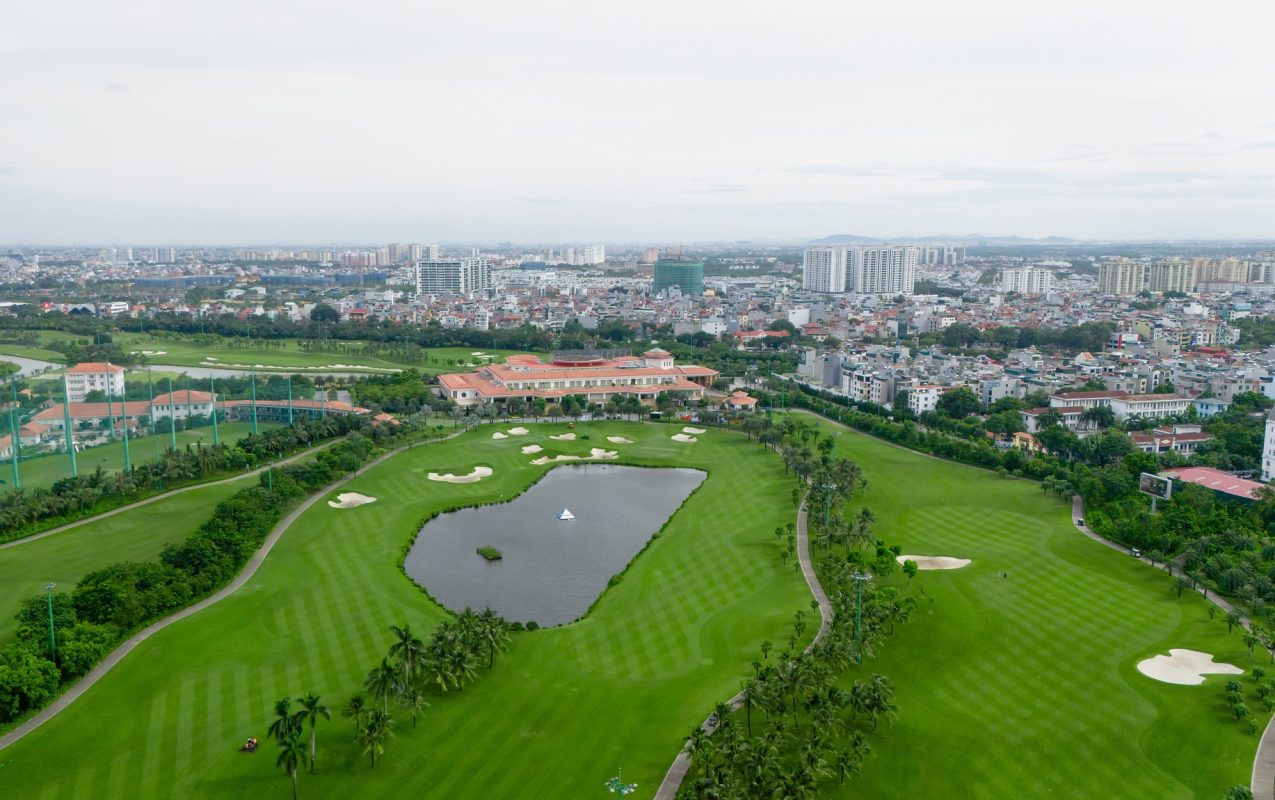 Sân golf Long Biên bảng giá, đặt sân và review mới Sân golf Long Biên bảng giá, đặt sân và review mới
