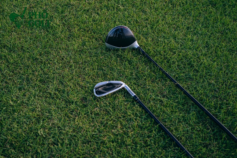 Gậy đánh golf tiếng anh là gì, trọn bộ thuật ngữ golf? Các thuật ngữ golf thông dụng giúp golfer hiểu rõ sân đấu và các điều kiện thi đấu