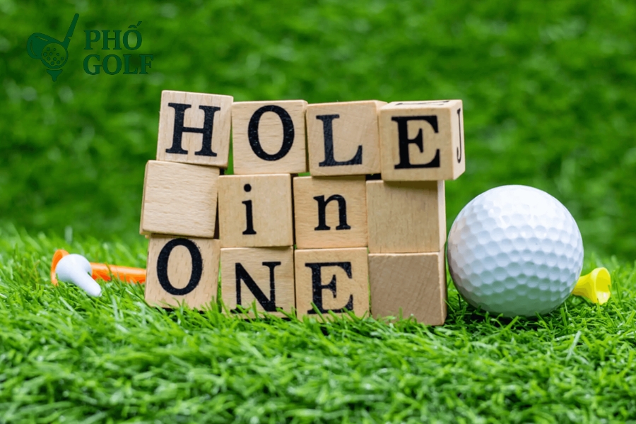 Hole in one là gì? Khám phá cú đánh ngàn vàng trong golf Hole in one là gì? Khám phá cú đánh ngàn vàng trong golf