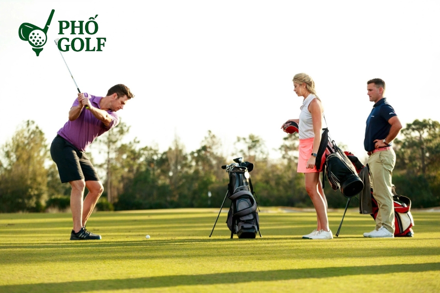 Luật chơi golf 18 lỗ cơ bản cho người mới bắt đầu Luật chơi golf 18 lỗ cơ bản cho người mới bắt đầu