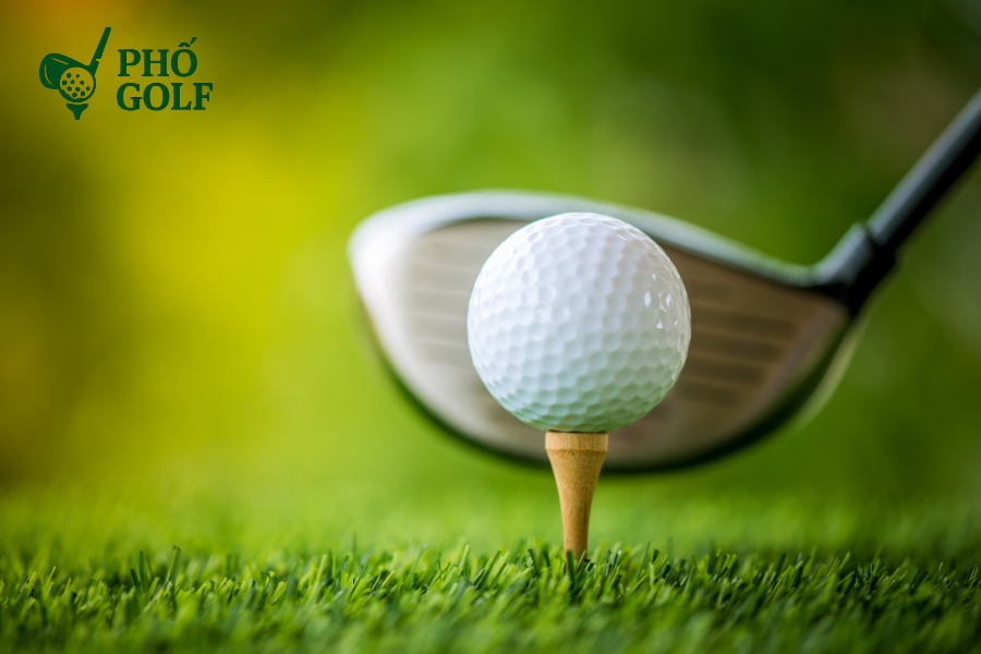 Tee trong golf là gì, phân biệt tee box và các loại tee Các loại tee box trên sân golf được phân biệt bằng màu sắc, phù hợp với từng trình độ người chơi